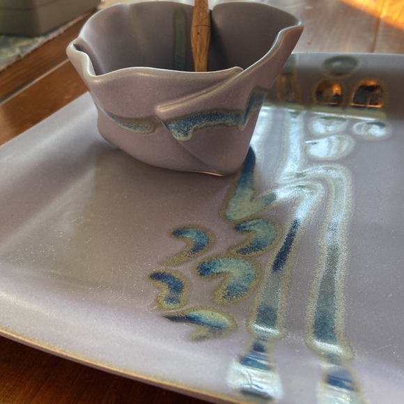 Hilborn glazed pottery serving set - Picture 2 of 8